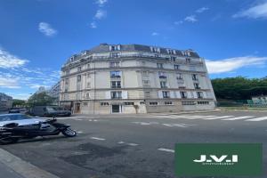 Picture of listing #329420316. Appartment for sale in Paris