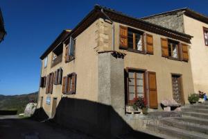 Picture of listing #329434373. House for sale in Foix