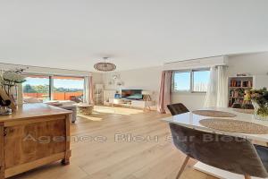 Picture of listing #329434948. Appartment for sale in Antibes