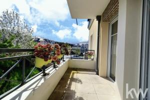 Picture of listing #329438817. Appartment for sale in Les Clayes-sous-Bois