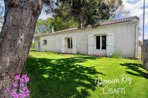 Picture of listing #329440753. House for sale in Moulis-en-Médoc