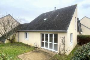 Picture of listing #329441093. House for sale in Château-du-Loir