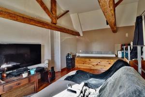 Picture of listing #329441776. Appartment for sale in Charly