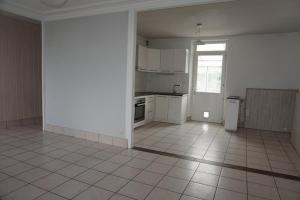 Thumbnail of property #329444771. Click for details