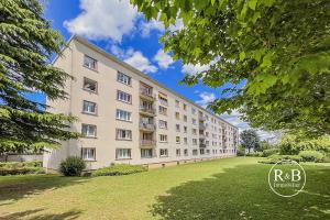 Picture of listing #329446631. Appartment for sale in Les Clayes-sous-Bois