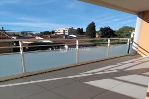 Picture of listing #329465076. Appartment for sale in Toulon