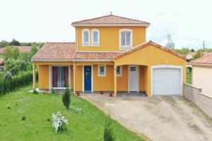 Picture of listing #329470176. House for sale in Ligugé