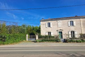 Picture of listing #329470719. Appartment for sale in Dompierre-sur-Mer