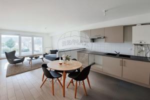 Picture of listing #329472504. Appartment for sale in Saint-Herblain