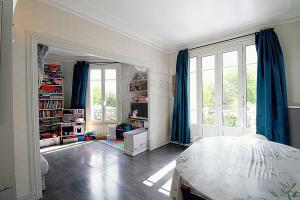 Picture of listing #329472910. Appartment for sale in Courbevoie