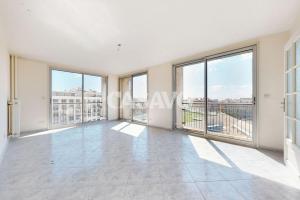 Picture of listing #329475171. Appartment for sale in Marseille