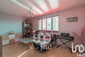 Picture of listing #329491233. Appartment for sale in Les Clayes-sous-Bois