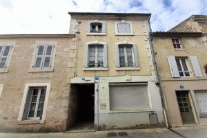 Picture of listing #329503482. Building for sale in Fontenay-le-Comte