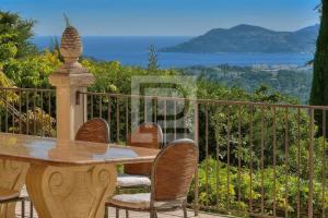 Picture of listing #329503731.  for sale in Mougins