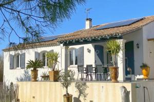 Picture of listing #329504991. House for sale in Arles