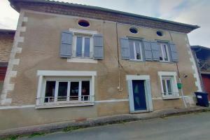 Picture of listing #329528444. Appartment for sale in Châlus