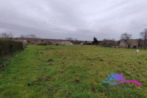 Picture of listing #329533076. Land for sale in Châteaumeillant