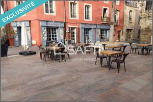 Picture of listing #329535204. Business for sale in Carpentras