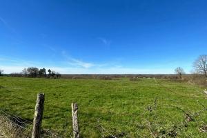 Picture of listing #329539137. Land for sale in Thiviers