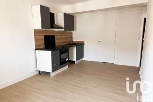 Picture of listing #329539820. Appartment for sale in Trets