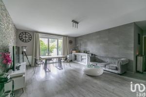 Picture of listing #329541012. Appartment for sale in Rosny-sous-Bois
