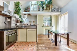 Picture of listing #329544821. Appartment for sale in Paris