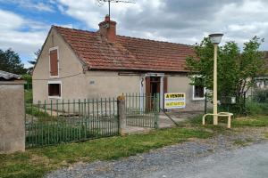 Picture of listing #329557113.  for sale in Saint-Aubin-sur-Loire