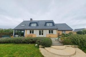 Picture of listing #329557313. House for sale in Joué-l'Abbé