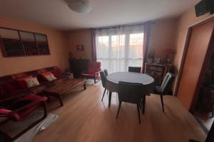 Picture of listing #329558395. Appartment for sale in Nanterre