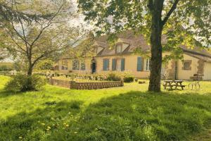 Picture of listing #329559491. House for sale in Mortagne-au-Perche