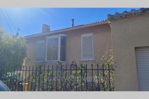Picture of listing #329562542. House for sale in Marseille