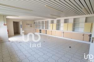 Picture of listing #329572512. Building for sale in Les Clayes-sous-Bois