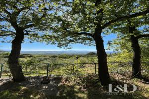 Picture of listing #329587338. House for sale in Gordes