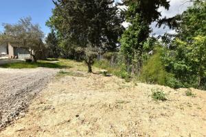 Picture of listing #329587356. Land for sale in Arpaillargues-et-Aureillac
