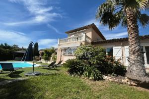 Picture of listing #329591581. House for sale in Saint-Raphaël
