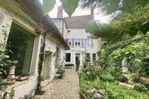 Picture of listing #329611871. House for sale in Châtillon-sur-Loire