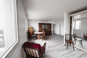 Picture of listing #329612144. Appartment for sale in Choisy-le-Roi