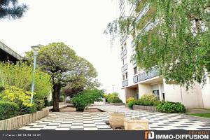 Picture of listing #329618900. Appartment for sale in Roanne