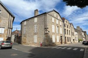Picture of listing #329634445. House for sale in Langres
