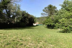 Picture of listing #329634726. Land for sale in Verfeuil