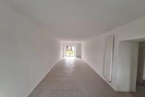 Thumbnail of property #329642203. Click for details
