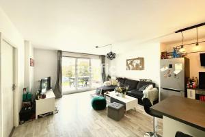 Picture of listing #329651200. Appartment for sale in Bezons