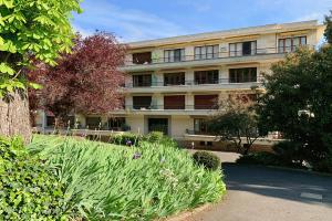 Picture of listing #329664067. Appartment for sale in La Celle-Saint-Cloud