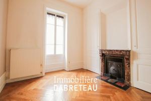 Picture of listing #329672965. Appartment for sale in Lyon