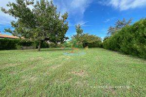 Picture of listing #329684067. Land for sale in Fouras