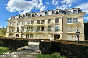 Picture of listing #329684412. Appartment for sale in Saint-Germain-en-Laye