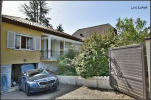 Thumbnail of property #329684452. Click for details