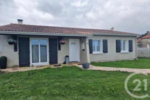 Picture of listing #329684945. House for sale in Civrac-en-Médoc
