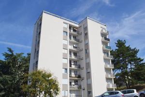 Picture of listing #329687268. Appartment for sale in Châtellerault