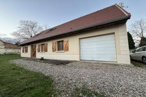 Picture of listing #329689420. House for sale in Breuil-le-Vert
